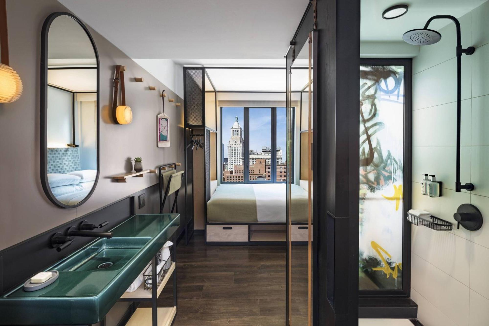 Moxy Nyc East Village New York Exterior photo